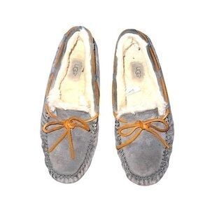 ▶️ UGG ◀️ DAKOTA WOMEN SLIPPERS COLOR PEWTER SIZE 10